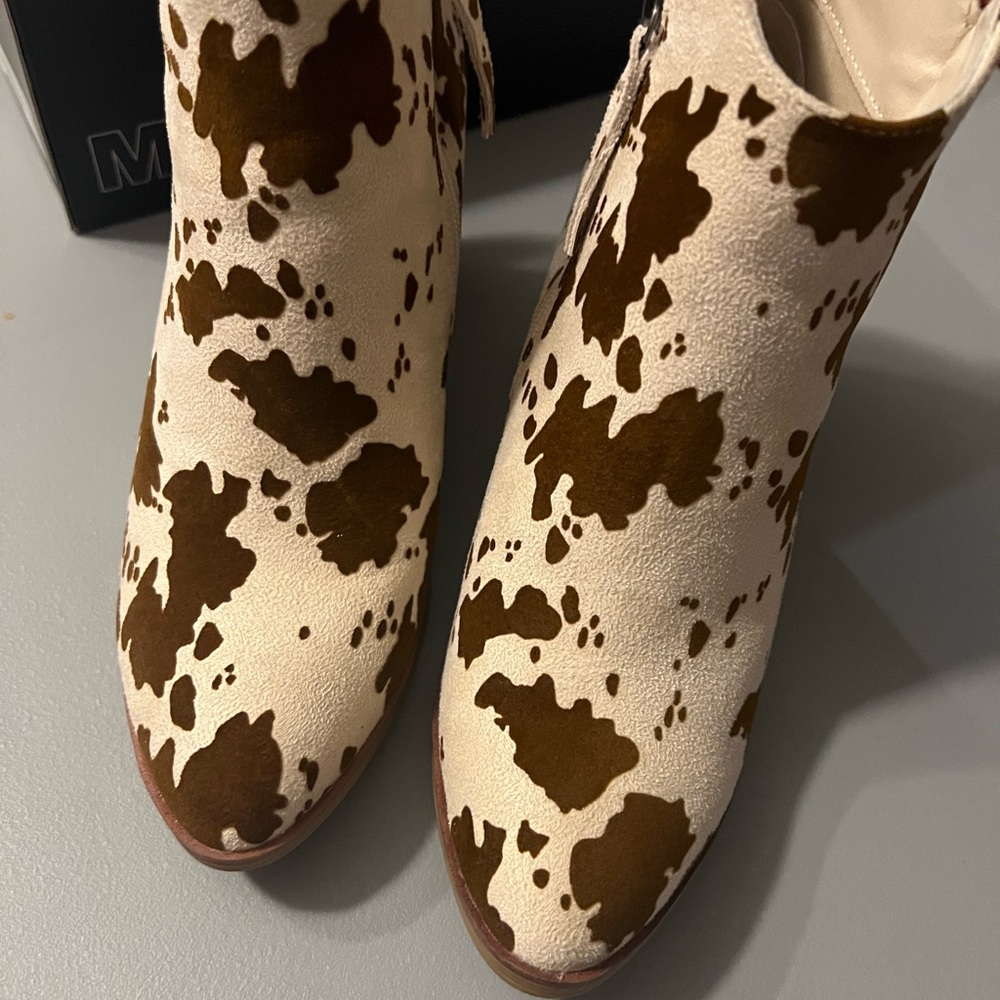 MIA Brown and White Ankle Booties with Cow Print - Picture 7 of 10